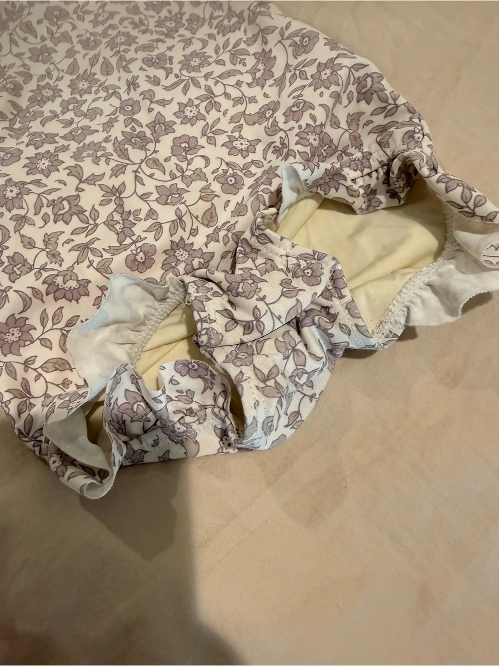 Quincy Mae Long-Sleeve Floral swimsuit